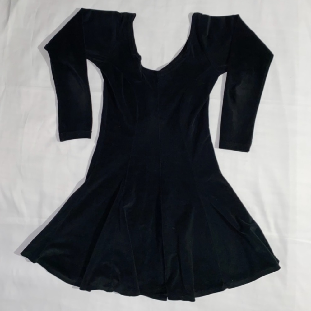 Vintage Cheryl Creations Black Long Sleeve Velvet Dress